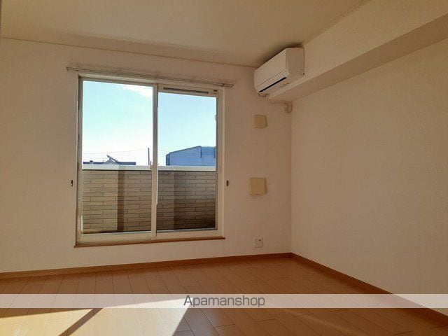 apartment 埼玉県久喜市葛梅
地図を見る