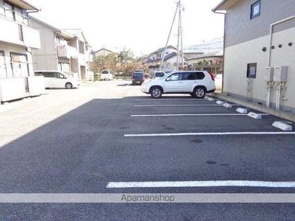 バリュージュ梨木原Ｂ棟[3DK/53.83m2]の駐車場