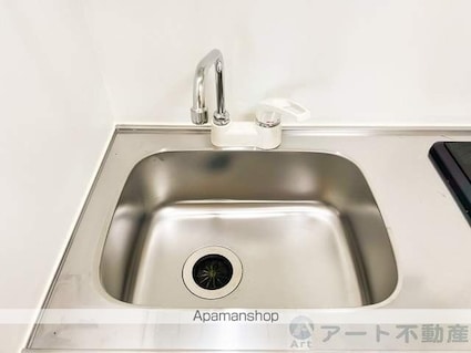 余戸徳和ビル[1K/20m2]の内装5