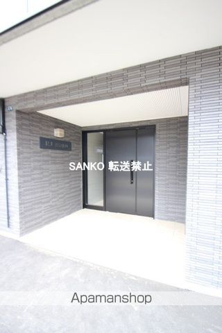 ビヨンド麻生の玄関写真