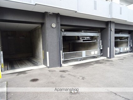 サンヴァーリオ仙台駅東[1LDK/40.26m2]の駐車場2