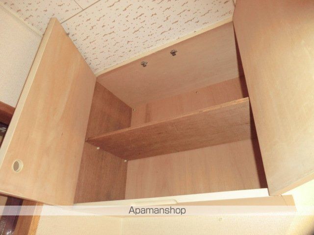 コスモロイヤル東苗穂B棟の内装写真