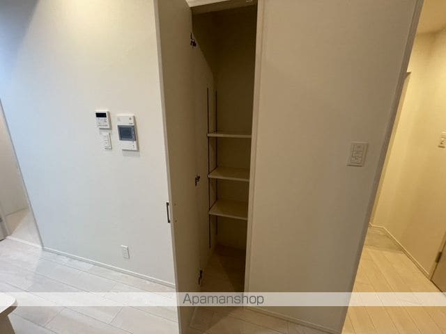 スプランディッド新大阪VIIIの内装写真