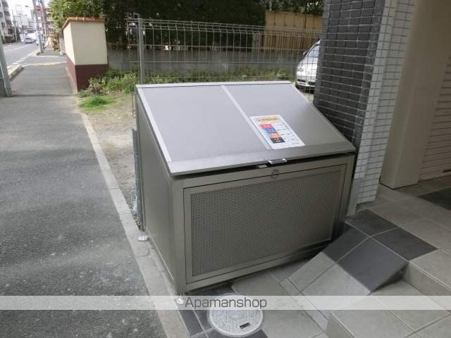 DAIYA RESIDENCE CHIBAの玄関写真