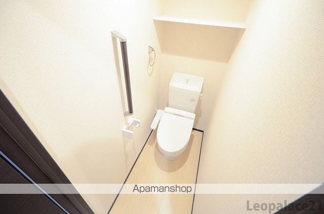 クレイノクオーレ狭山[1LDK/42.72m2]のトイレ