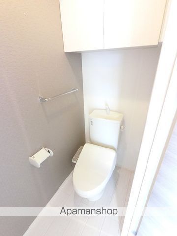 アクセル ウエストの内装写真