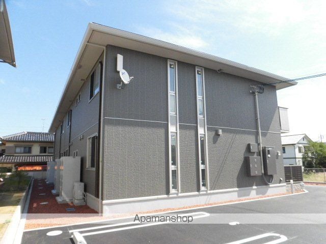 コマース グローリーIIの外観写真