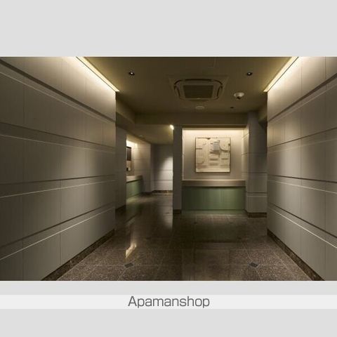 エムジー目黒駅前の玄関写真