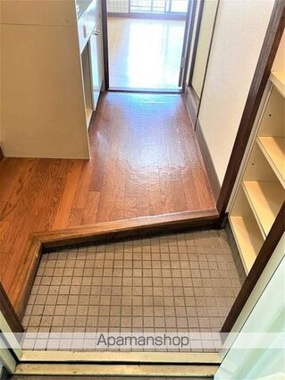 和歌山県和歌山市黒田[1K/19.6m2]の玄関