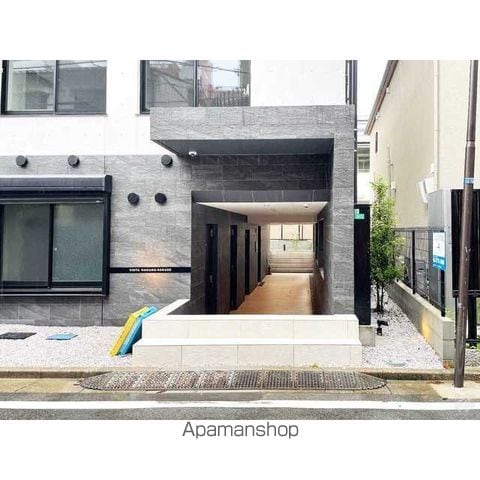 ヴィスタ中野坂上の外観写真