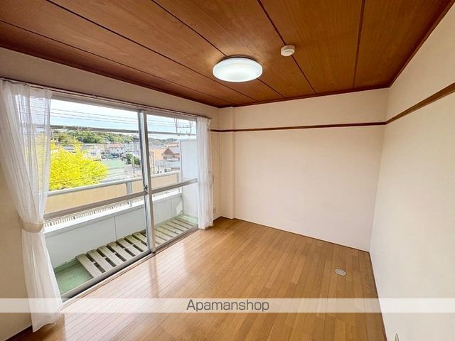 ロイヤルプラザの内装写真