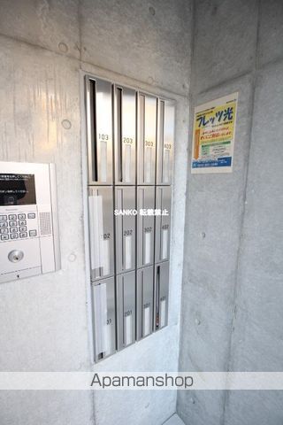ルナポーザの玄関写真