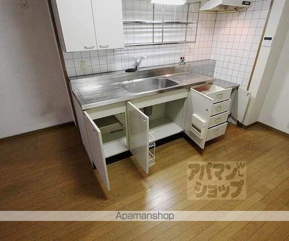 パレスコート二条の内装写真