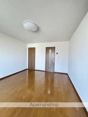 アンプルール リーブル 正の内装写真