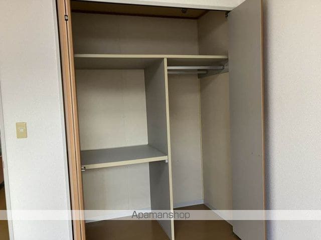 メゾンクレールの内装写真
