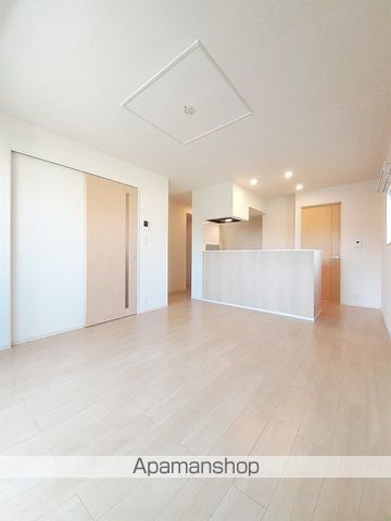 トゥールビヨン IVの内装写真
