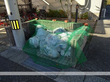 ラ・クレール[2LDK/58.53m2]の駐車場