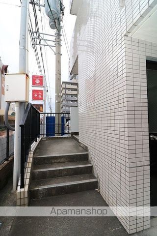 マンションシャルムAの玄関写真