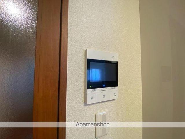 ロイヤルガーデン県庁前902号の内装写真