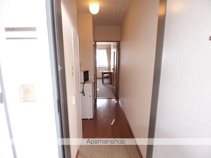 レオパレスナイアガラ[1K/23.18m2]の玄関