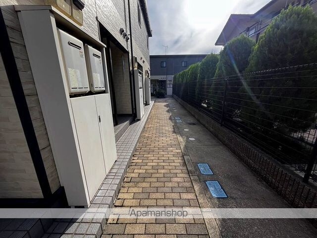 レオパレスクインスＡ[1K/23.27m2]の共用部3