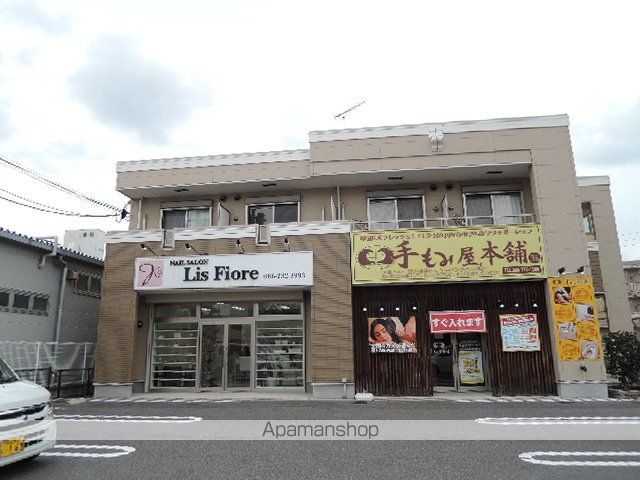 Y’S SQUAREの外観写真