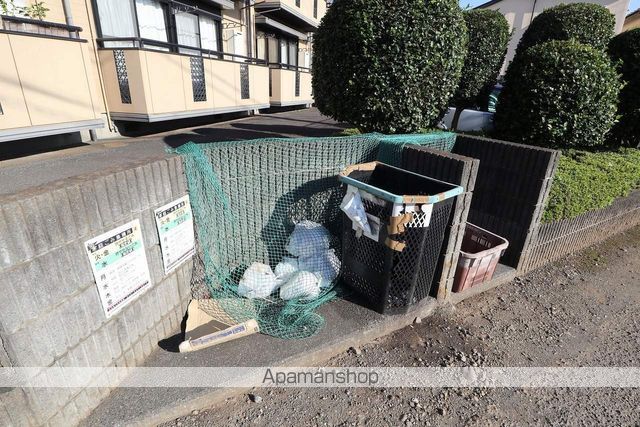 【立川市一番町のアパートの写真】