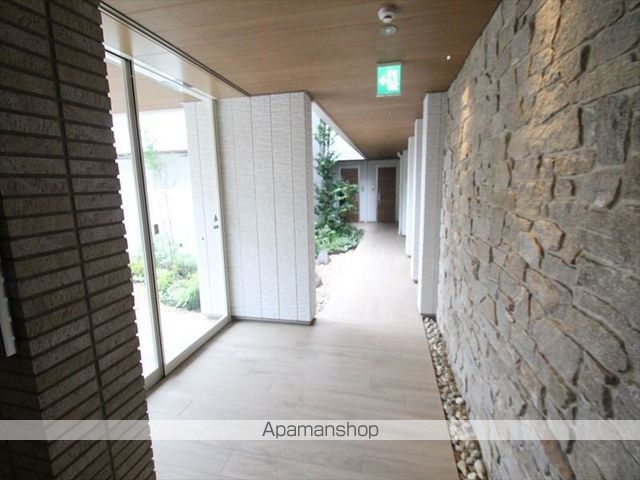 シャーメゾン新大阪WESTの内装写真