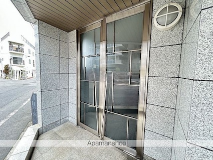 ＦＯＵＲ　ＳＥＡＳＯＮＳ　ＴＡＩーＳＨＩＮ　２ｎｄ[1K/30.64m2]のエントランス