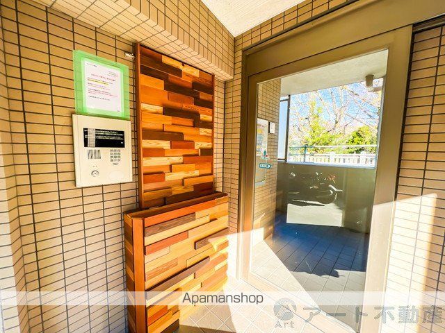 フォレストビュー横河原の玄関写真
