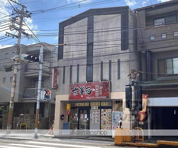 やまやすビルの外観写真