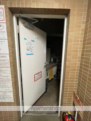 アビオン中野坂上Ａ棟[1LDK/39.83m2]の共用部2