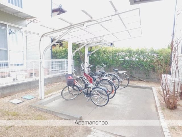 楠小路 B棟の内装写真
