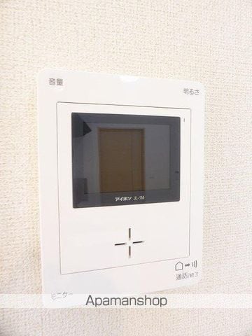 アルファ・ムスカェの内装写真