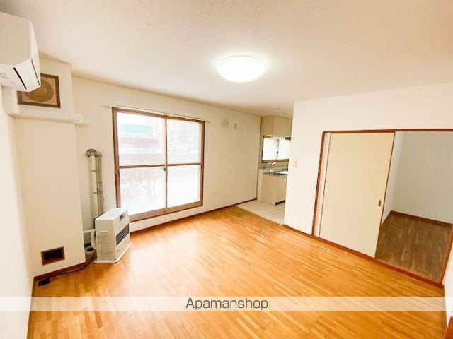 パレーシャル高砂 ABEFGの内装写真