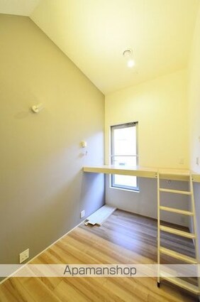 グランエッグス仙川[1R/14.94m2]のリビング・居間