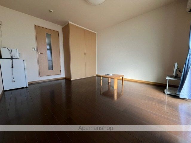 レオパレス向田[1K/23.18m2]のリビング・居間