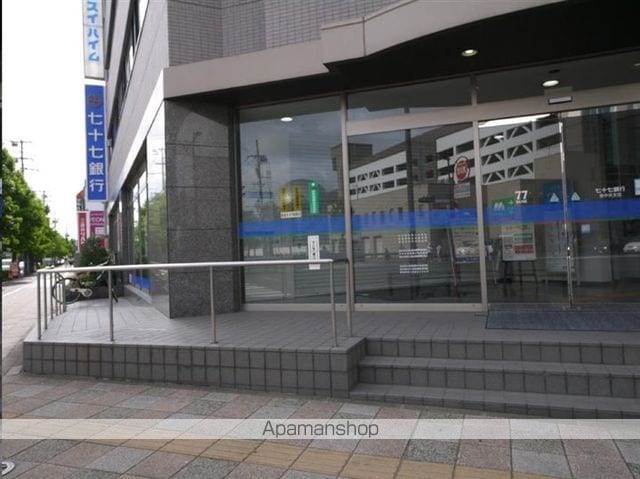 スペラール泉中央の周辺写真