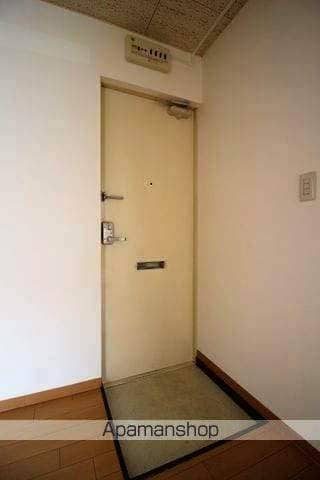 シャトル日和屋の内装写真