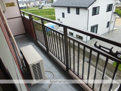 滋賀県野洲市冨波甲[2LDK/54m2]のバルコニー