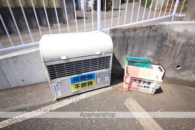 サニーホームズ[1K/26.08m2]の共用部2