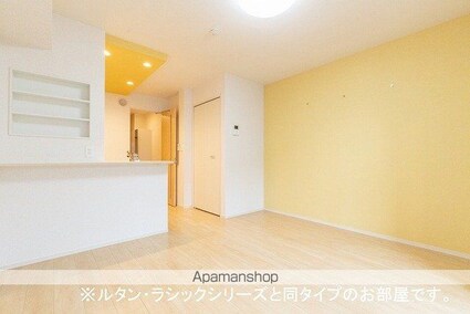 ヒルズ山王林[1R/32.43m2]のリビング・居間