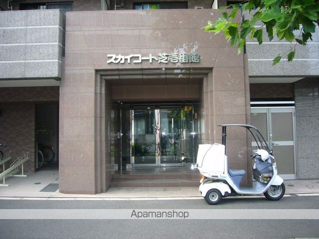 スカイコート芝壱番館の玄関写真