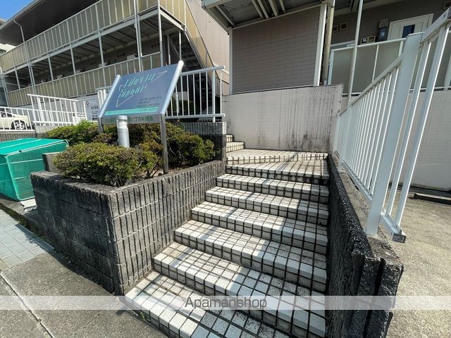 リバティスクエア Bの玄関写真