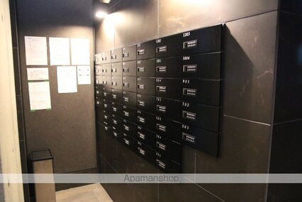 スパシエロッサ池袋[1K/20.7m2]の共用部1