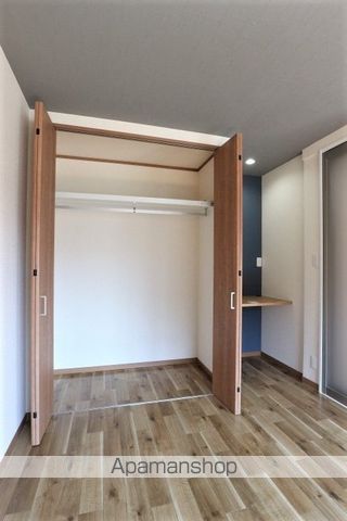 グリーンヒルズ中峠台 Cの内装写真