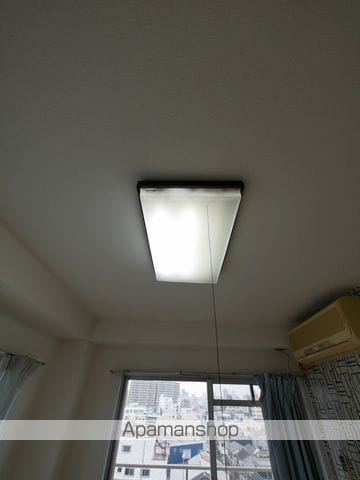 パンジービオラ春日出の内装写真