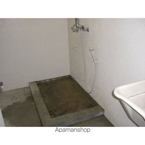 IDAKADAIBLGの内装写真