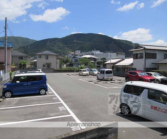 ラテール音羽 B棟の外観写真