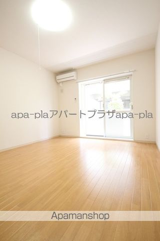 ワイズ パラシオンの内装写真